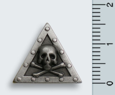 Pin "Skull & Bones" on Triangle